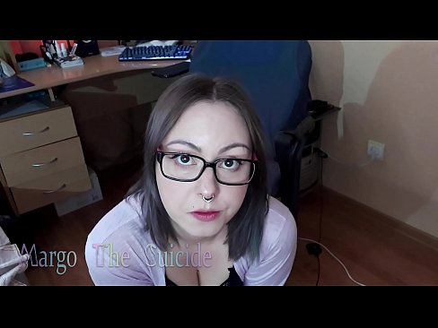 ❤️ Musikana aneSexy ane Magirazi Anoyamwa Dildo Zvakadzama paKamera Zvinonyadzisira vk ️❤