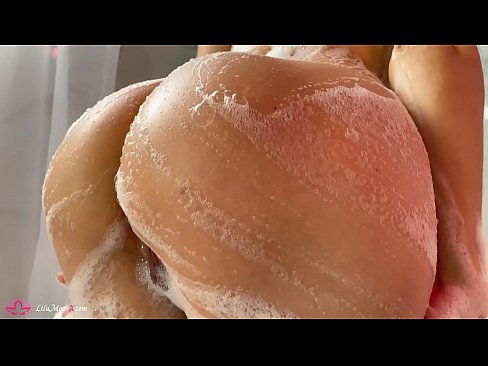 ❤️ Brunette Anoita bonyora neVibrator kune Yakanyanya Orgasm muShower Zvinonyadzisira vk ️❤